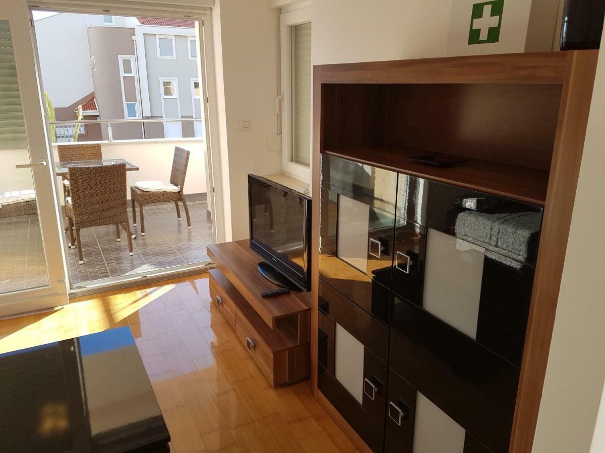 Apartment Novalja 4+2 Zewnętrze zdjęcie