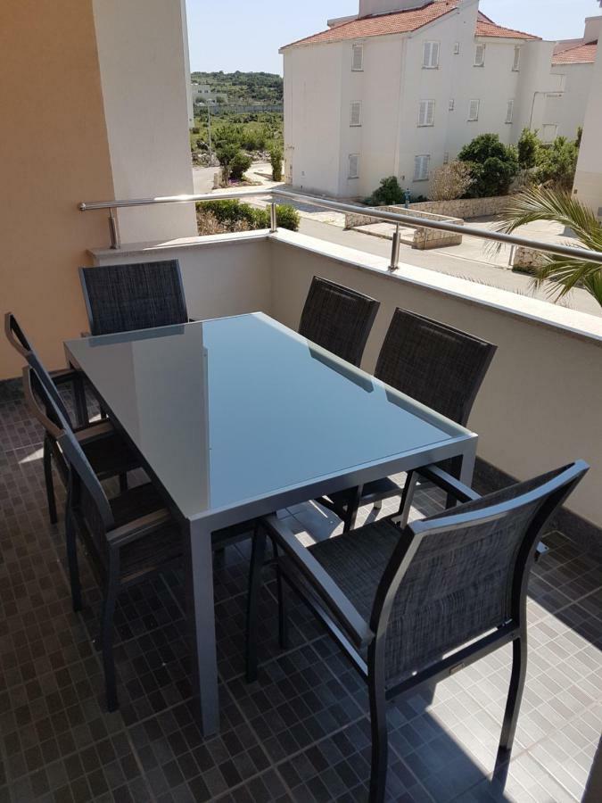 Apartment Novalja 4+2 Zewnętrze zdjęcie